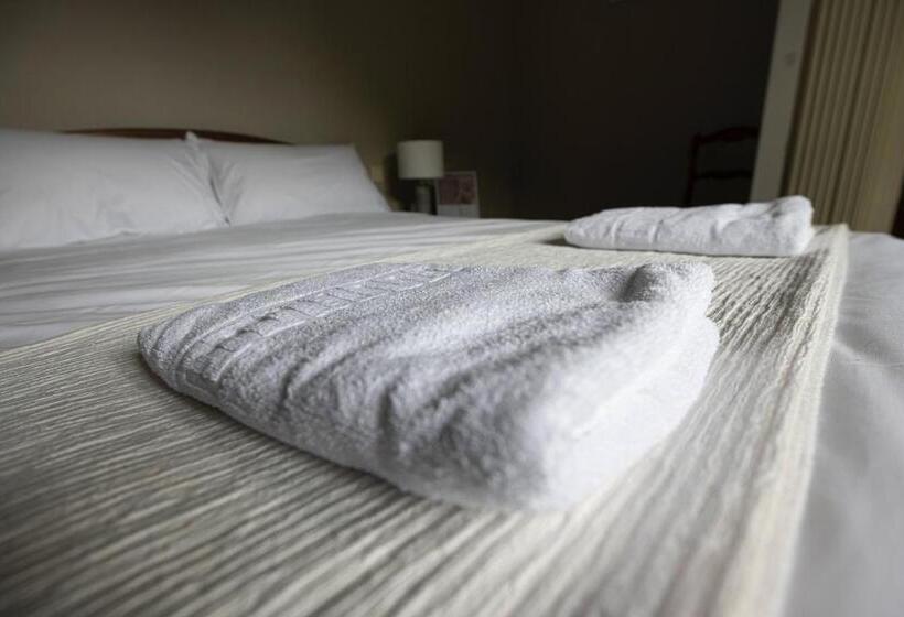 住宿加早餐  Le Roucadel