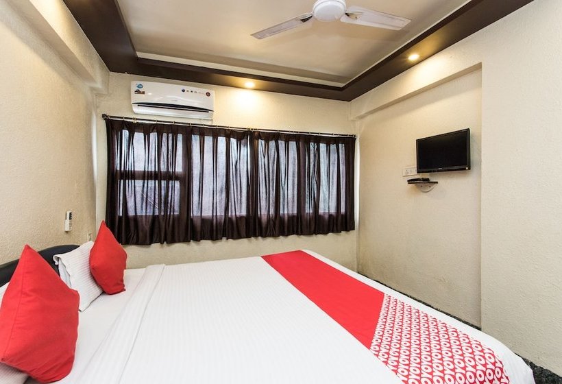 호텔 Gurukripa Inn By Oyo Rooms