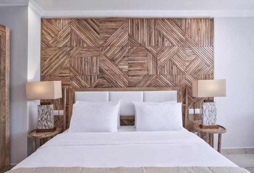هتل Mythos Palace Resort