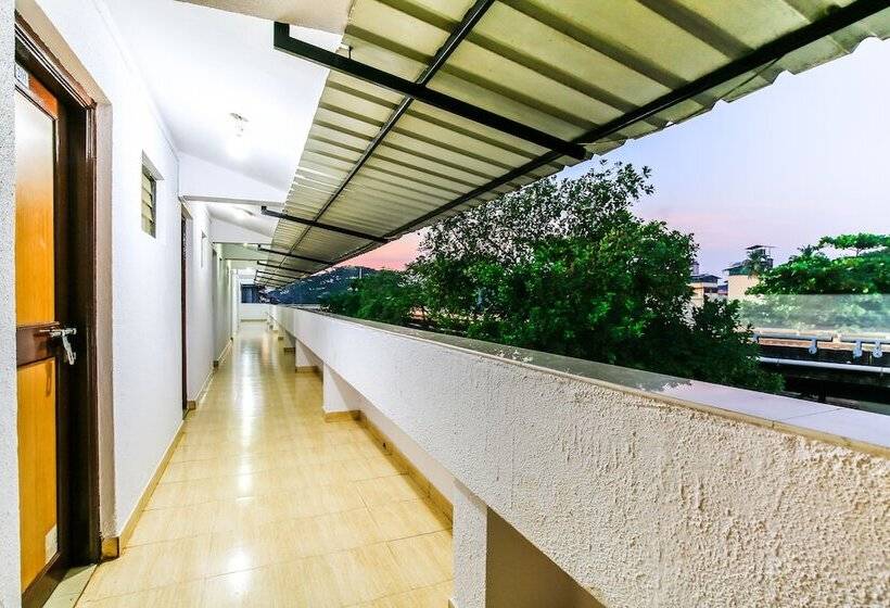 호텔 Srinivas Residency By Oyo Rooms