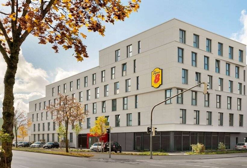 فندق Super 8 By Wyndham Augsburg