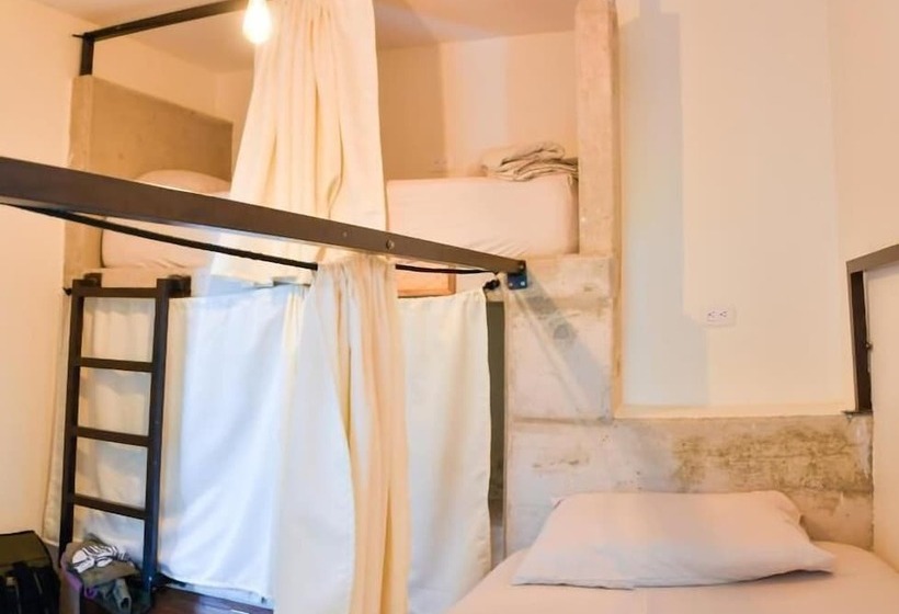 Distrito Hostel