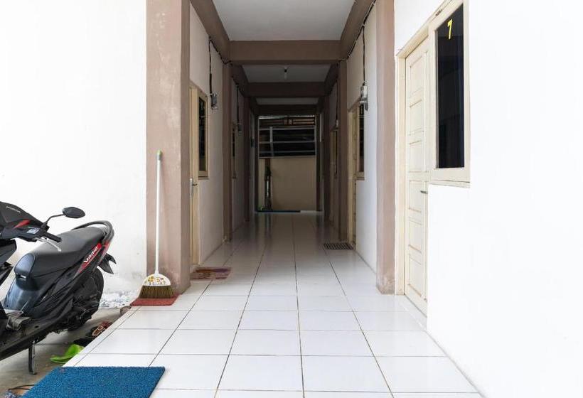 پانسیون Koolkost Female Syariah Near Uniska Banjarbaru