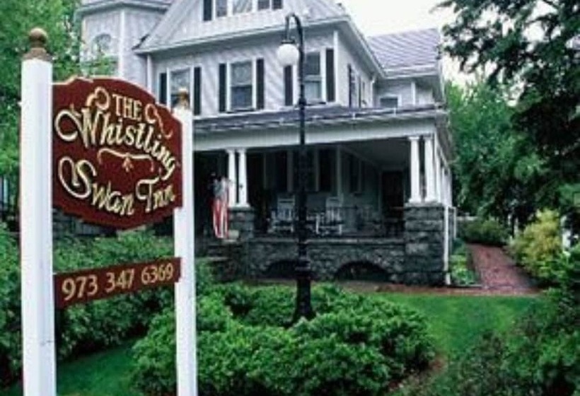 住宿加早餐  Whistling Swan Inn