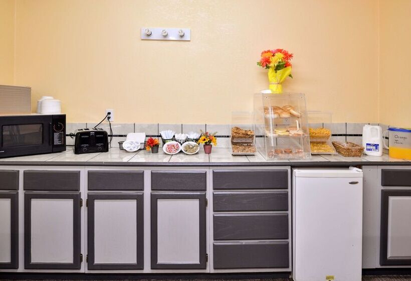 酒店 Americas Best Value Inn Knob Noster