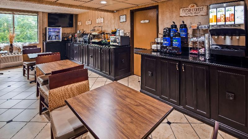 فندق Best Western Hazlet Inn