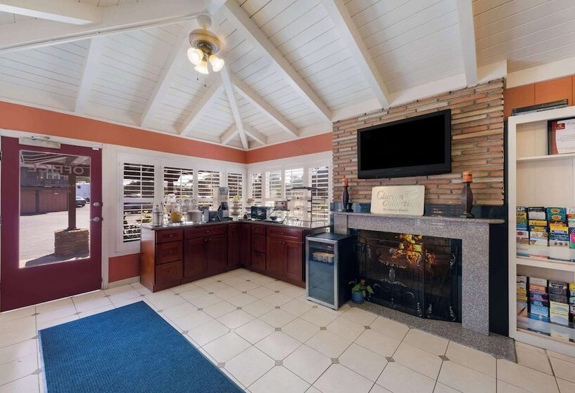 בית מלון כפרי Clarion  Collection Wilkie S Inn Pacific Grove  Monterey