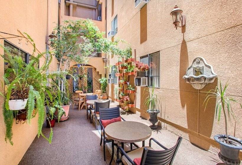 هتل Comfort Inn Gaslamp Convention Center