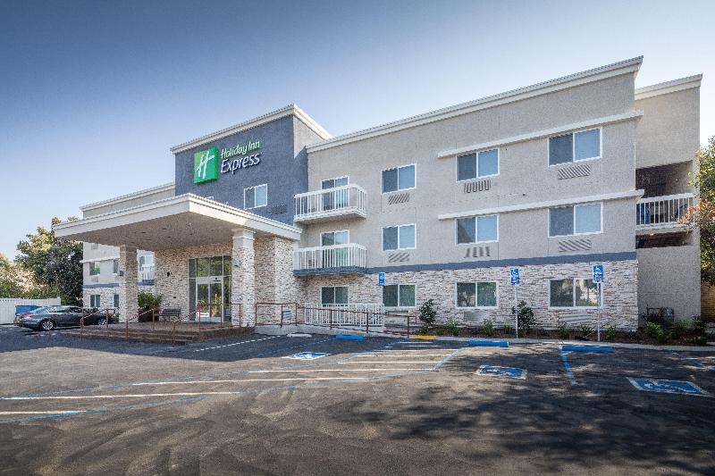 בית מלון כפרי Holiday Inn Express   Sunnyvale   Silicon Valley, An Ihg