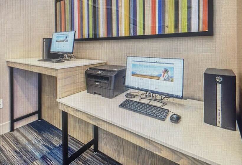 בית מלון כפרי Holiday Inn Express   Sunnyvale   Silicon Valley, An Ihg