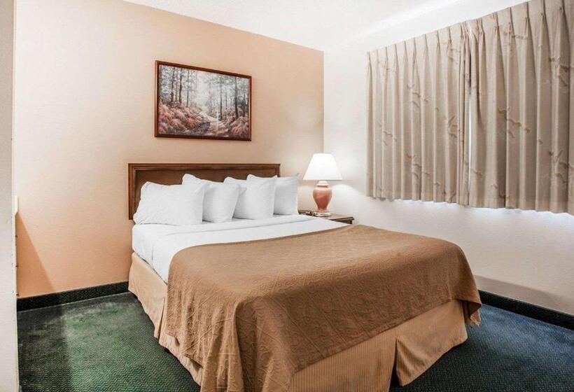 בית מלון כפרי Quality Inn Port Angeles  Near Olympic National Park