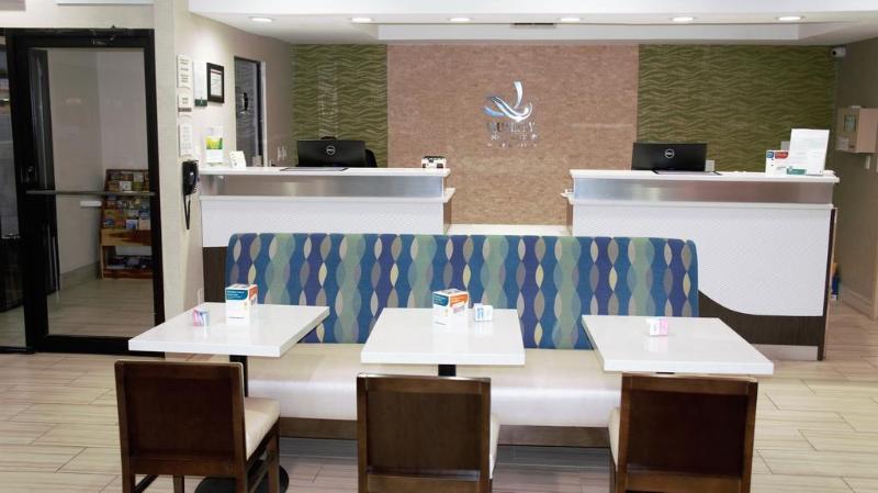 فندق Quality Inn & Suites Near White Sands National Park