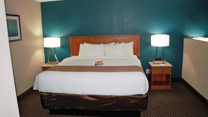 فندق Quality Inn & Suites Near White Sands National Park