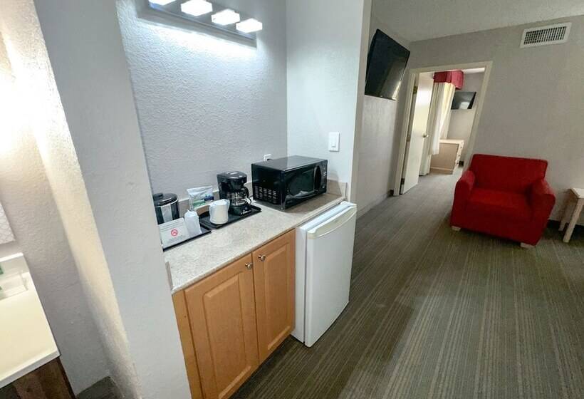 هتل The Palms Inn & Suites Miami, Kendall, Fl