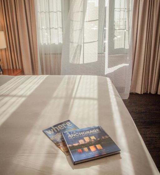 هتل The Voyager Inn