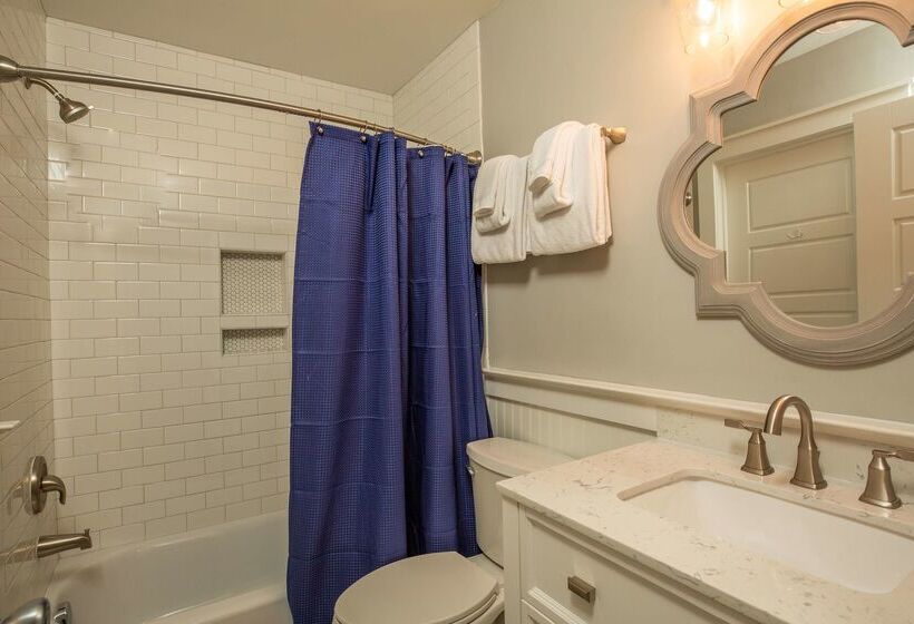 Wild Dunes Resort – Sweetgrass Inn And Boardwalk Inn