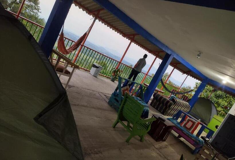 پانسیون H Shaddai