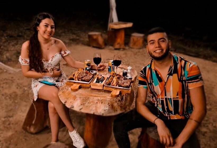 هتل Mana Star Lounge