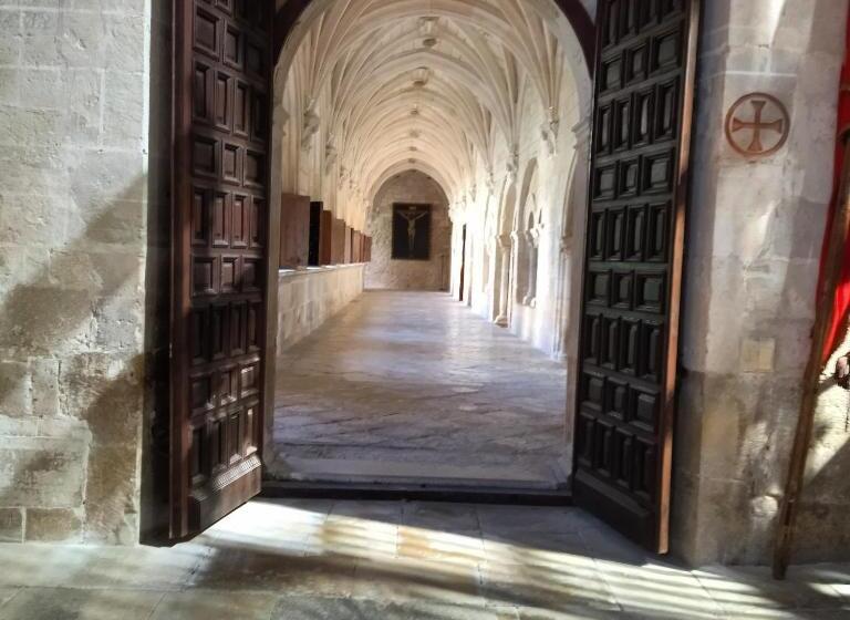 فندق Hospedería Monasterio De La Vid