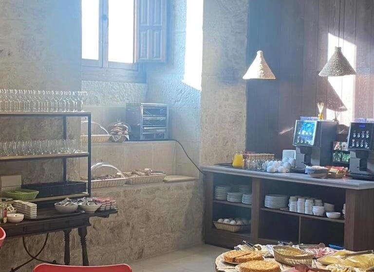 فندق Hospedería Monasterio De La Vid