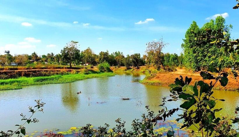هتل Hideaway Resort Buriram