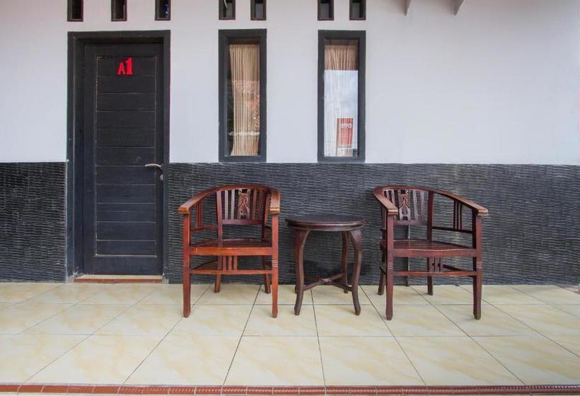 هتل Oyo 3126 Penginapan Suka Asih