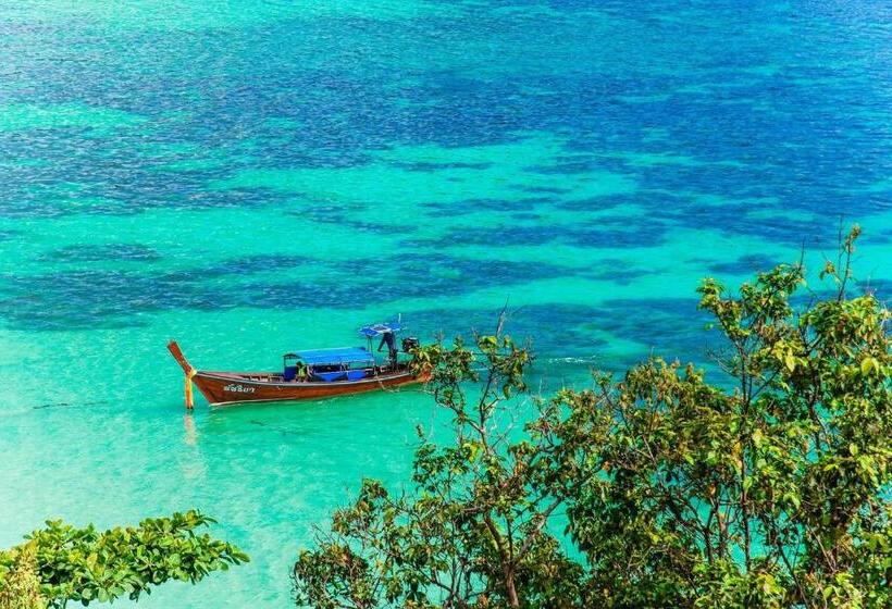 استراحتگاه Daya Hill Seaview