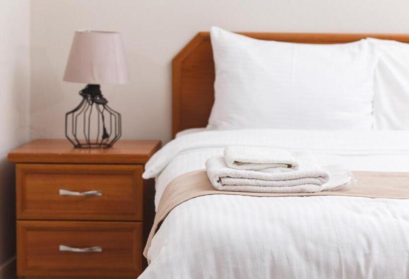 هاستل Homelike Guest House
