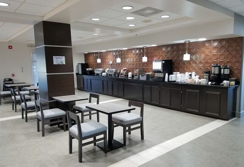 فندق Comfort Inn & Suites Columbus North