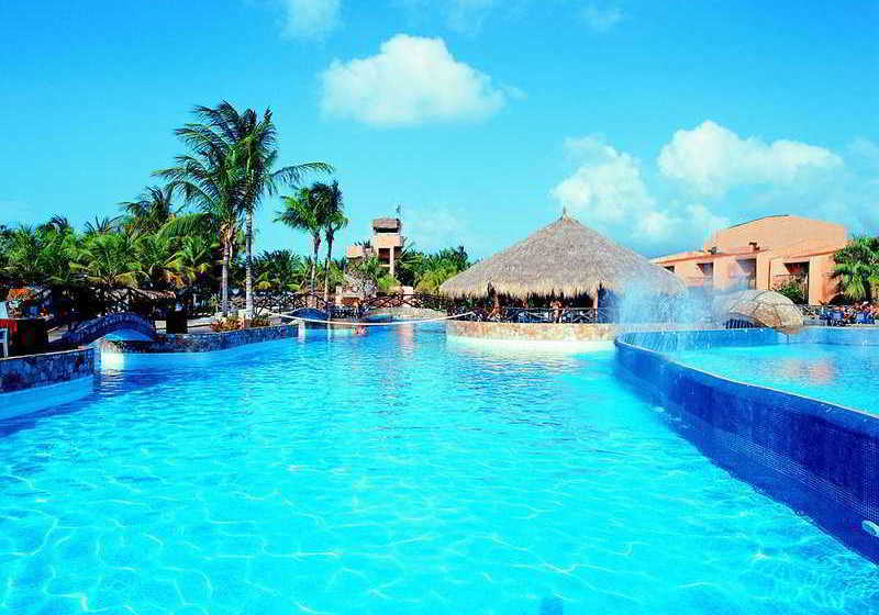בית מלון כפרי Costa Caribe  Beach & Resort