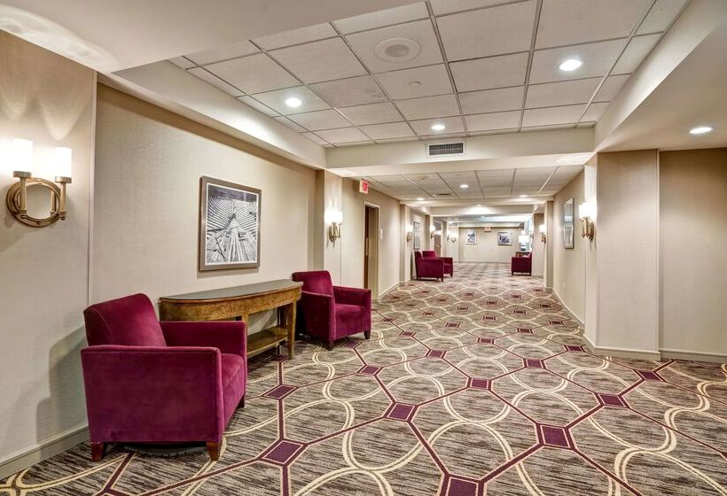 فندق Doubletree By Hilton Downtown Wilmington   Legal District