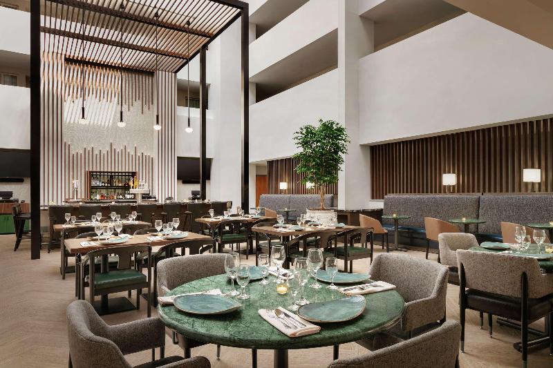 בית מלון כפרי Embassy Suites By Hilton Philadelphia Valley Forge