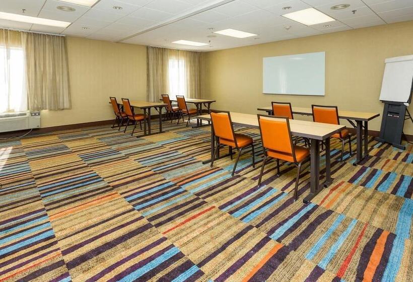هتل Fairfield Inn & Suites Des Moines West