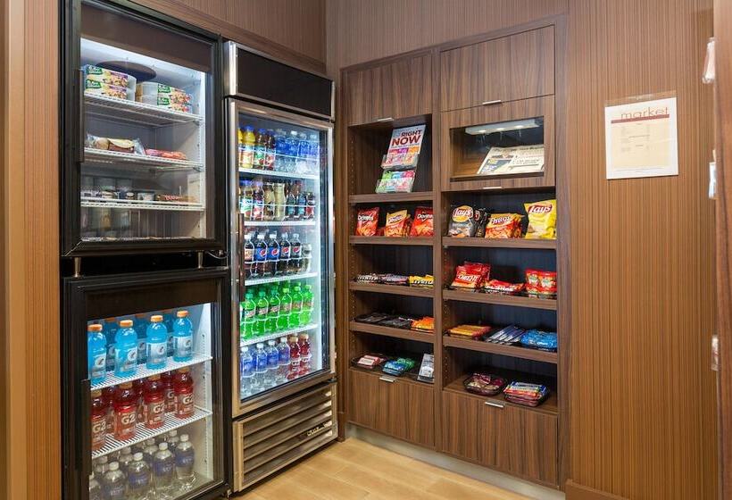 هتل Fairfield Inn & Suites Des Moines West