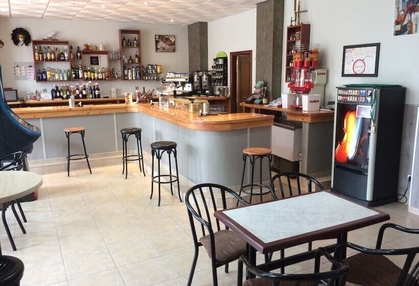 Отель Hostal La Maravillosa