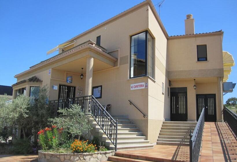 호텔 Hostal Restaurante Santa Cruz