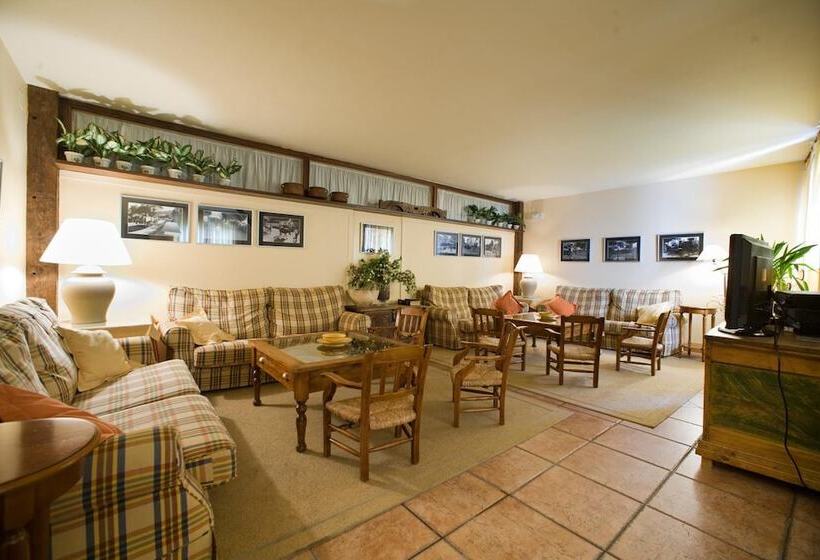 호텔 Hostal Salazar