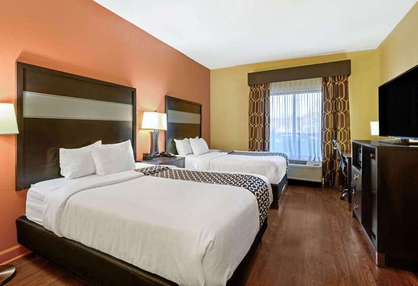 فندق La Quinta By Wyndham Florence