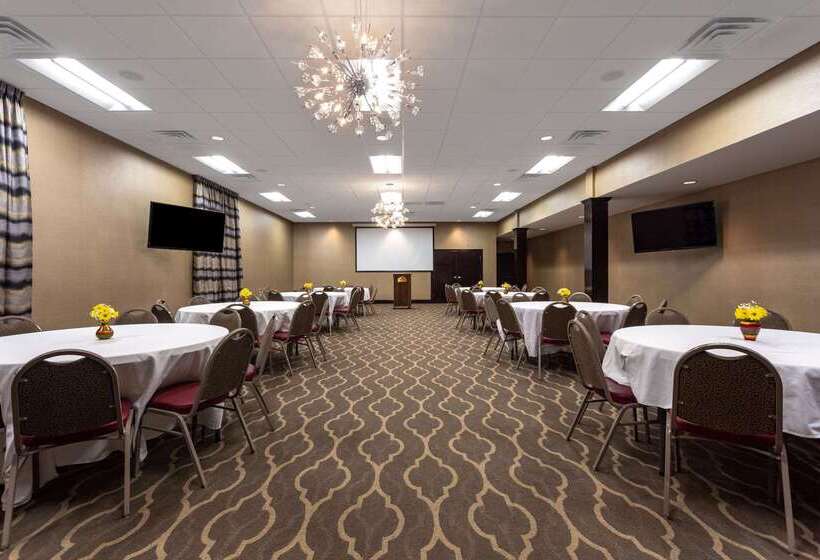 هتل Wingate By Wyndham Macon