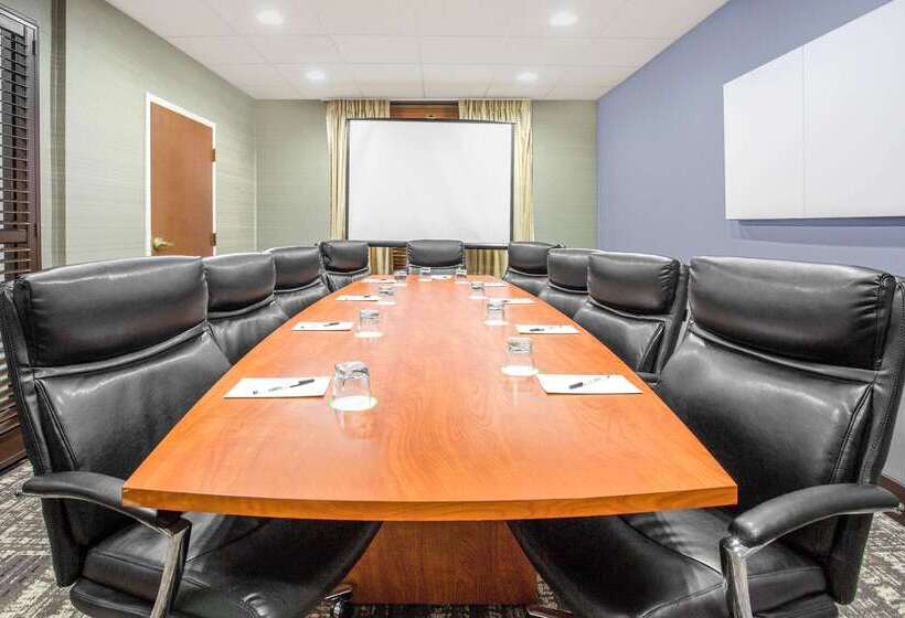 فندق Wingate By Wyndham Rock Hill / Charlotte / Metro Area