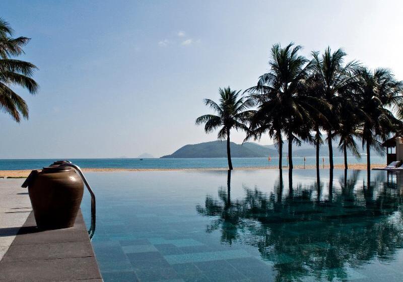 Курорт Ana Mandara Cam Ranh