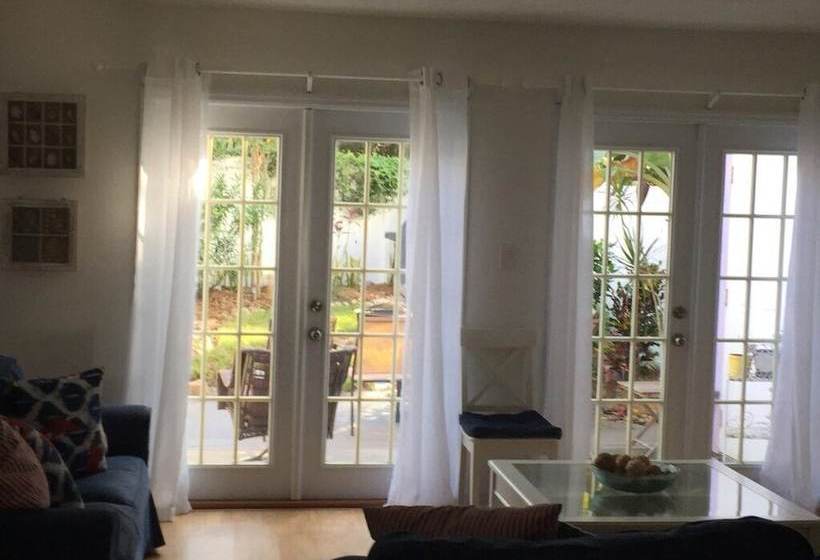 Coconut Palms Townhome