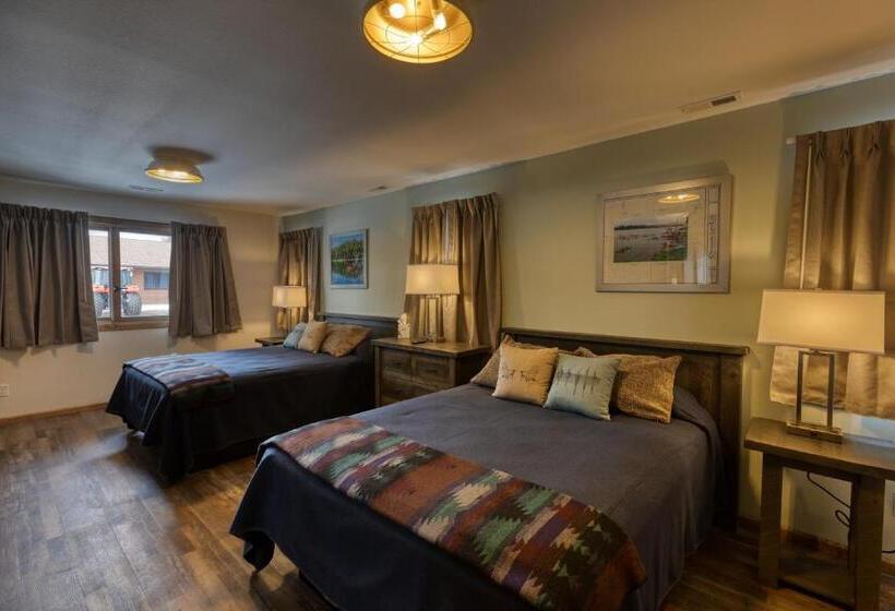 فندق Lewis & Clark Resort