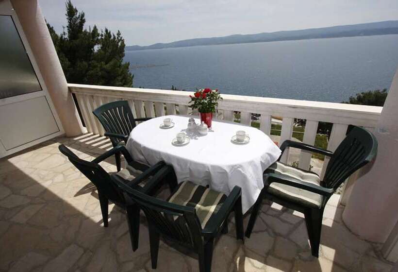Apartments Vesna Mimice