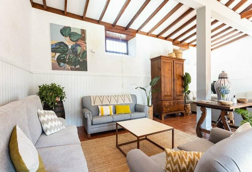 فندق El Patio