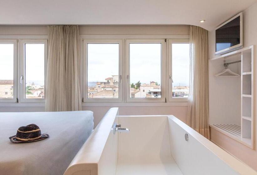 هتل Maciá Granada Five Senses Rooms & Suites