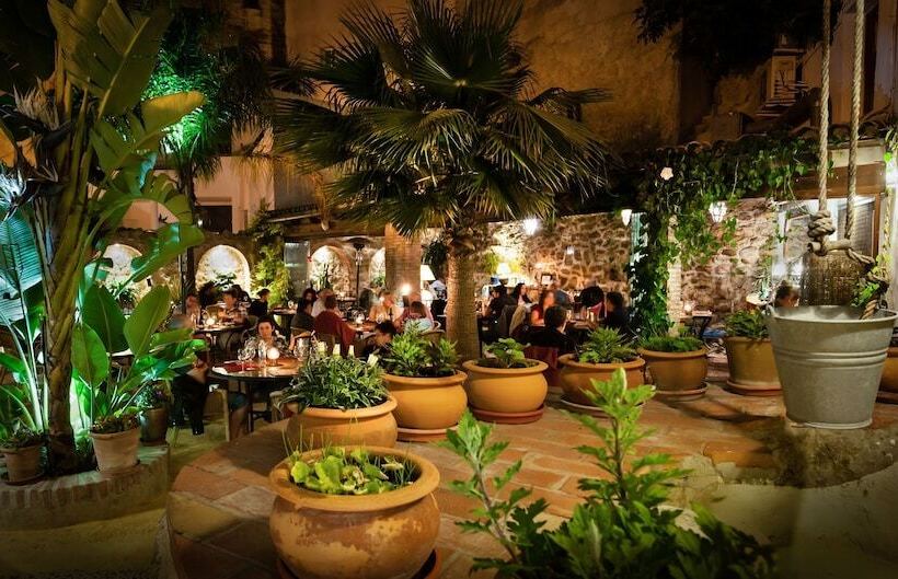 호텔 La Casa Del Califa