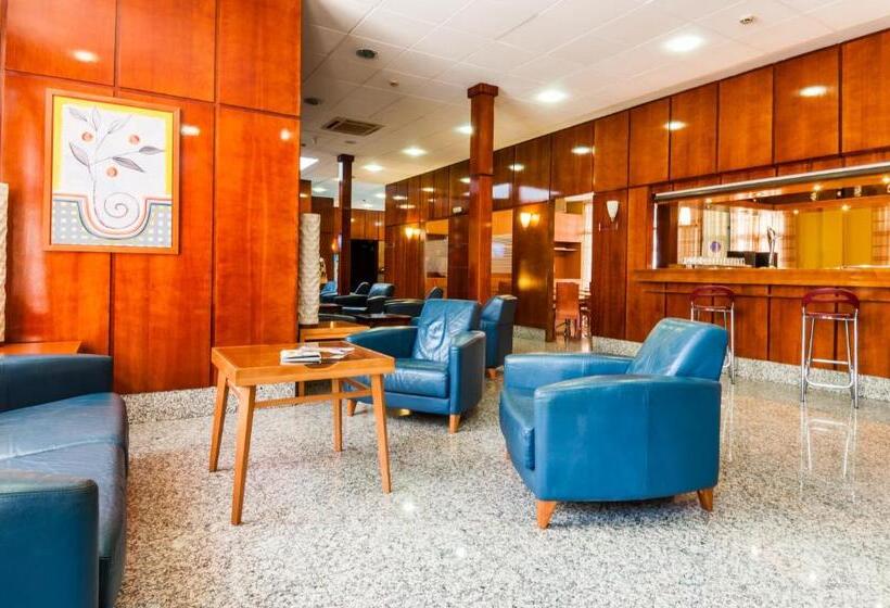 فندق Villa De Pinto