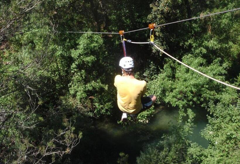 هتل روستایی Complejo Residencial Los Enebros