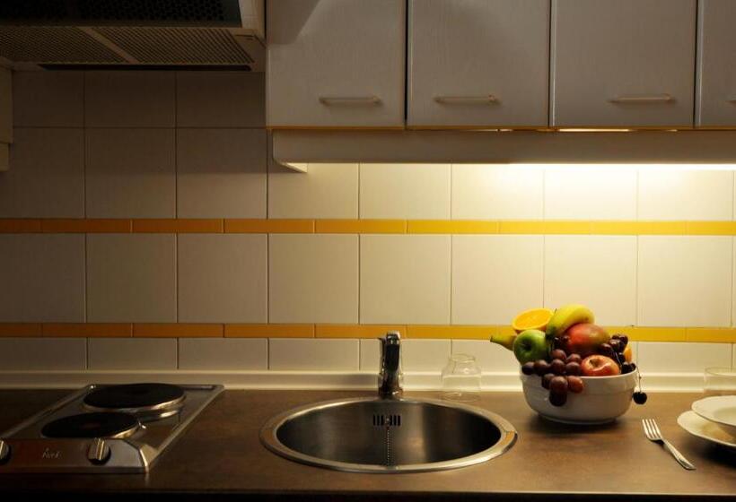 هتل Suite Prado